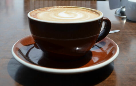 Und immer wieder die gleiche braune Kaffeetasse