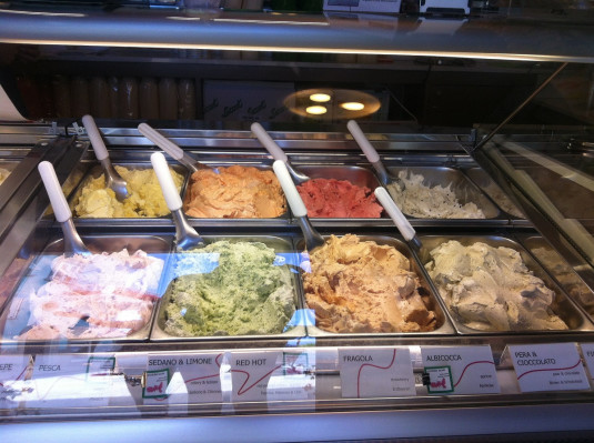 Ungewöhnliche Eissorten in der Gelateria Svolta