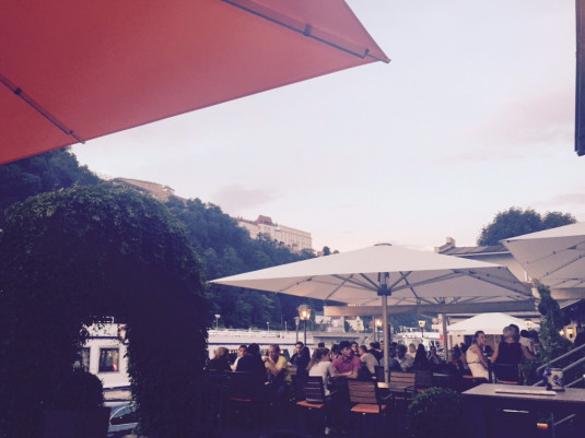 Restaurant Braves Mädchen