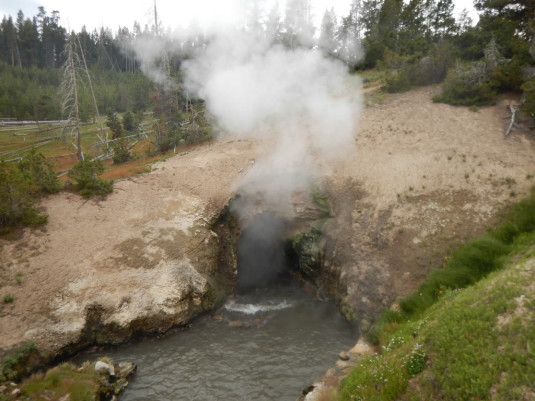 Bild 3_Dragons Mouth Hot Spring