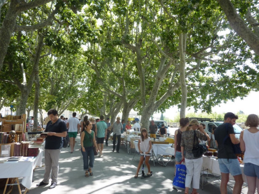 Markt im Place royale du peyrou