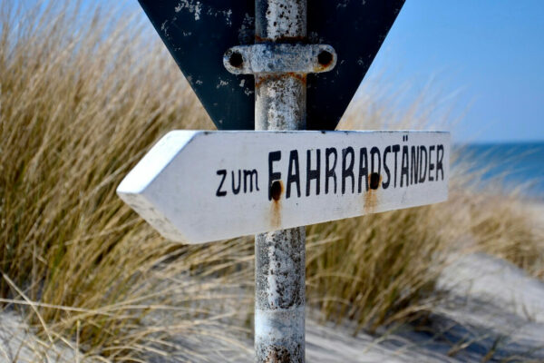 ab nordstrand mit fähre und fahrrad nach sylt