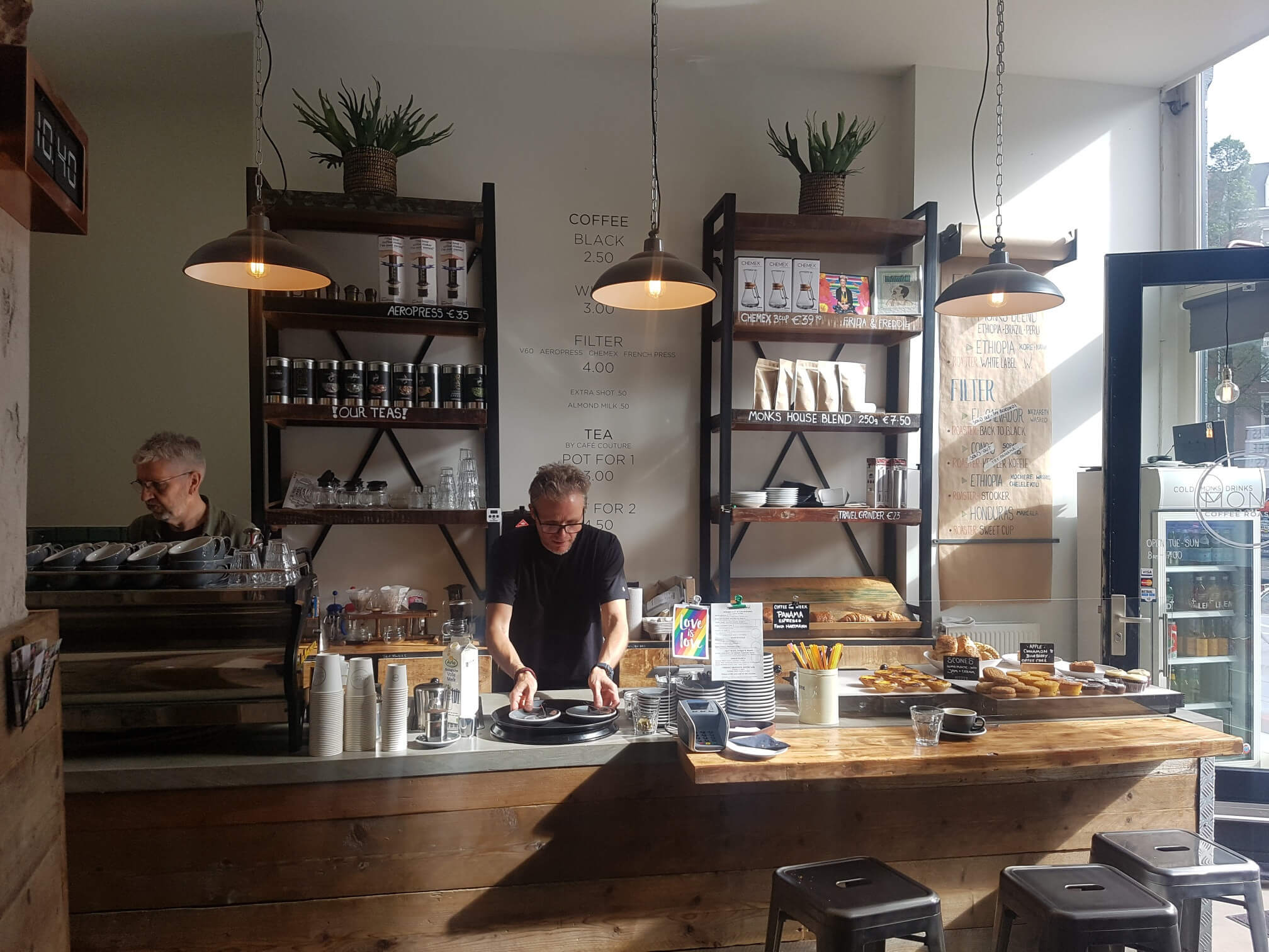 Die besten Kaffees in Amsterdam | travelistas.info- die ... Die besten Kaffees i