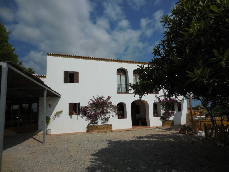 Holymama Yoga Finca Ibiza