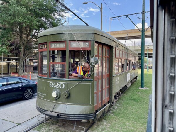 Wie aus der Zeit gefallen: Die Strassenbahnen von New Orleans.