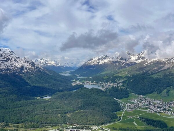 Ein letzter Blick auf die Engadiner Seenlandschaft. Foto: Privat
