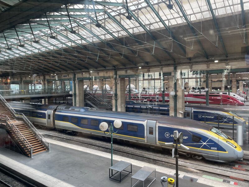 Komfortable Anreise mit dem Eurostar nach London.