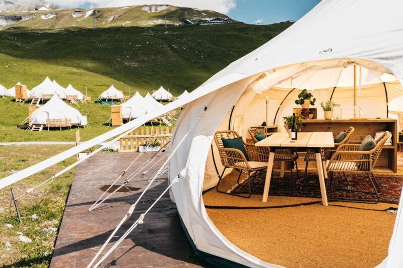 Pop-Up-Glamping-Dorf Laax