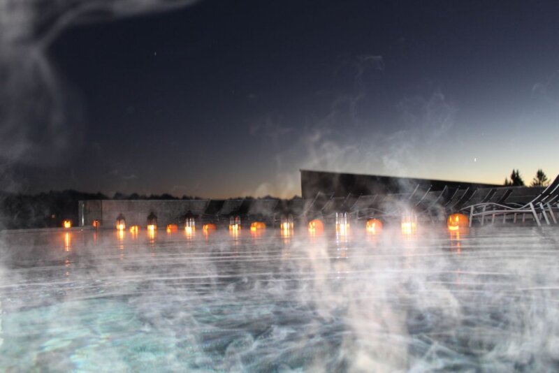 Rigi Kaltbad Pool bei Nacht