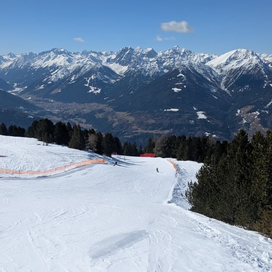 Travelistas_Outdoor_Innsbruck-Frühling_Patscherkofel