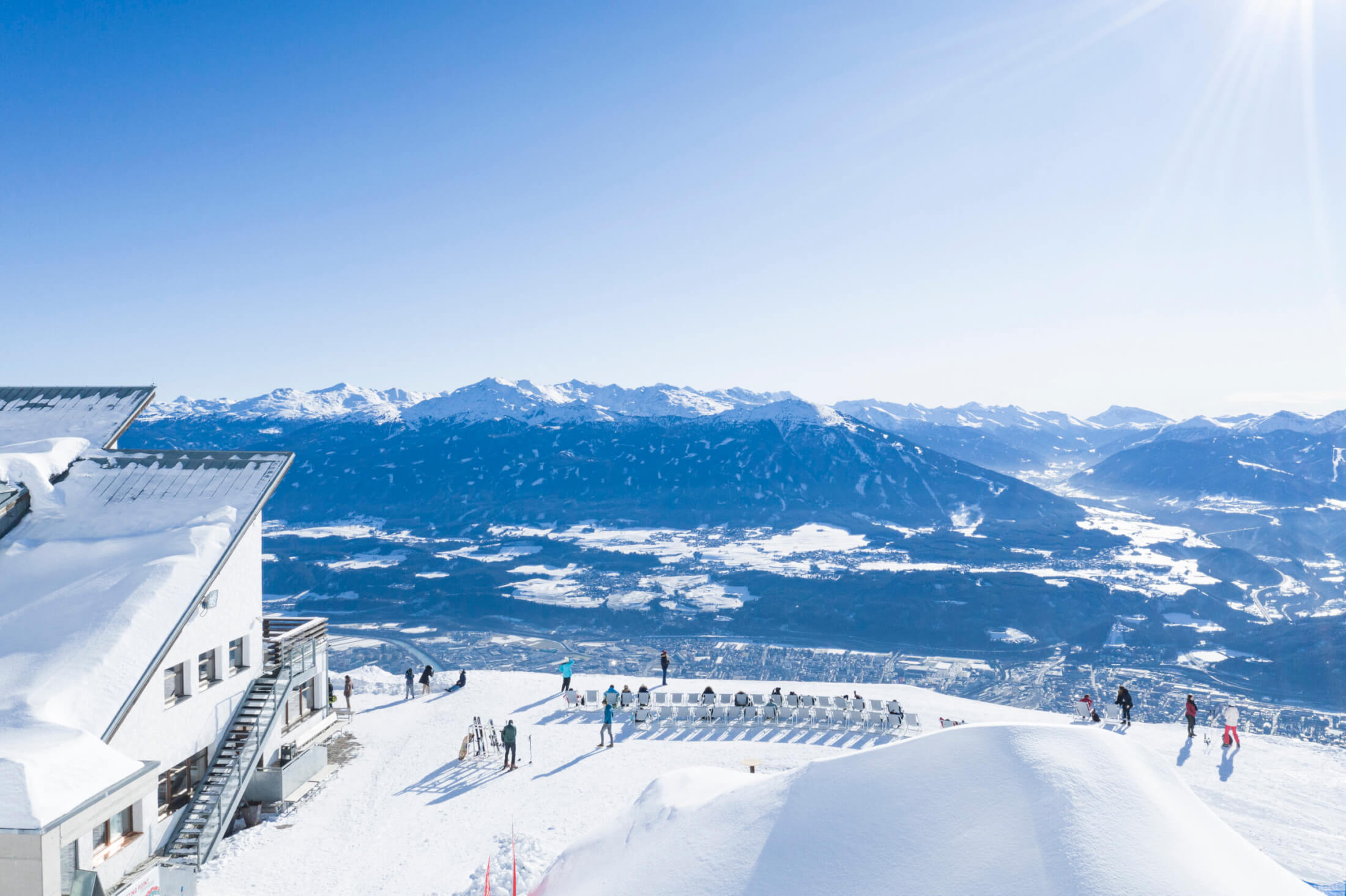 Brunch mit diesem Blick ist der perfekte Start in den Valentinstag © Innsbruck Tourismus/Tom Bause