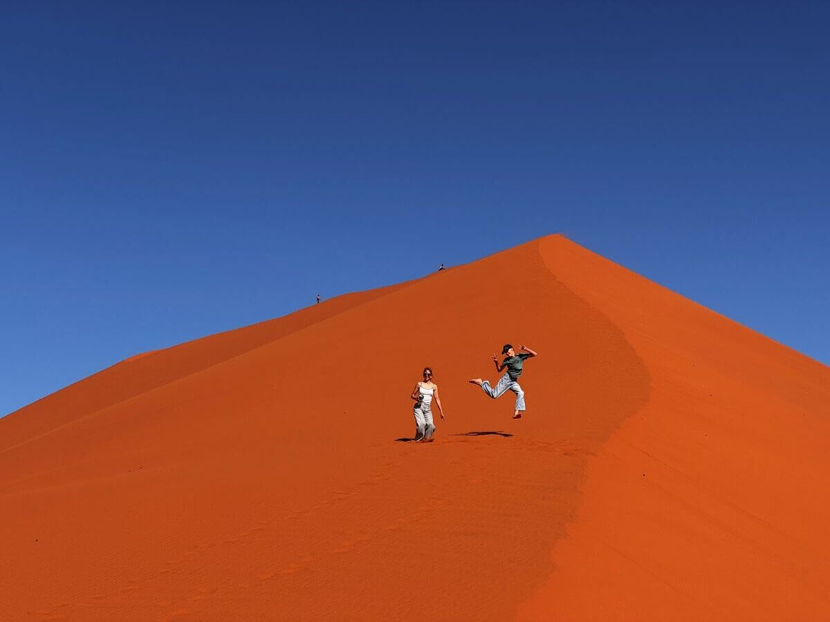 Düne im Sossusvlei im Namib Naukluft Nationalpark in Namibia