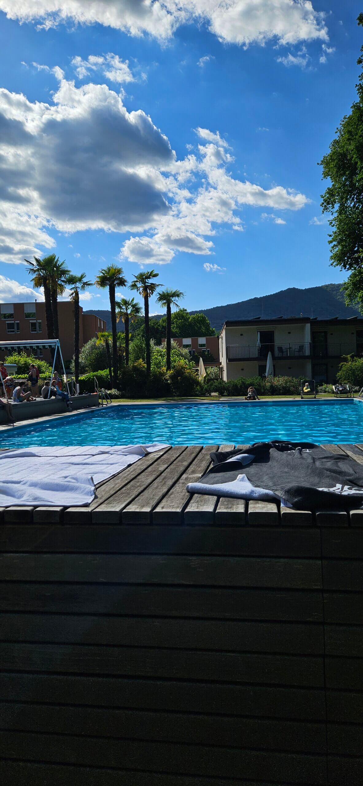 Pool im Hotel Centro Magliaso