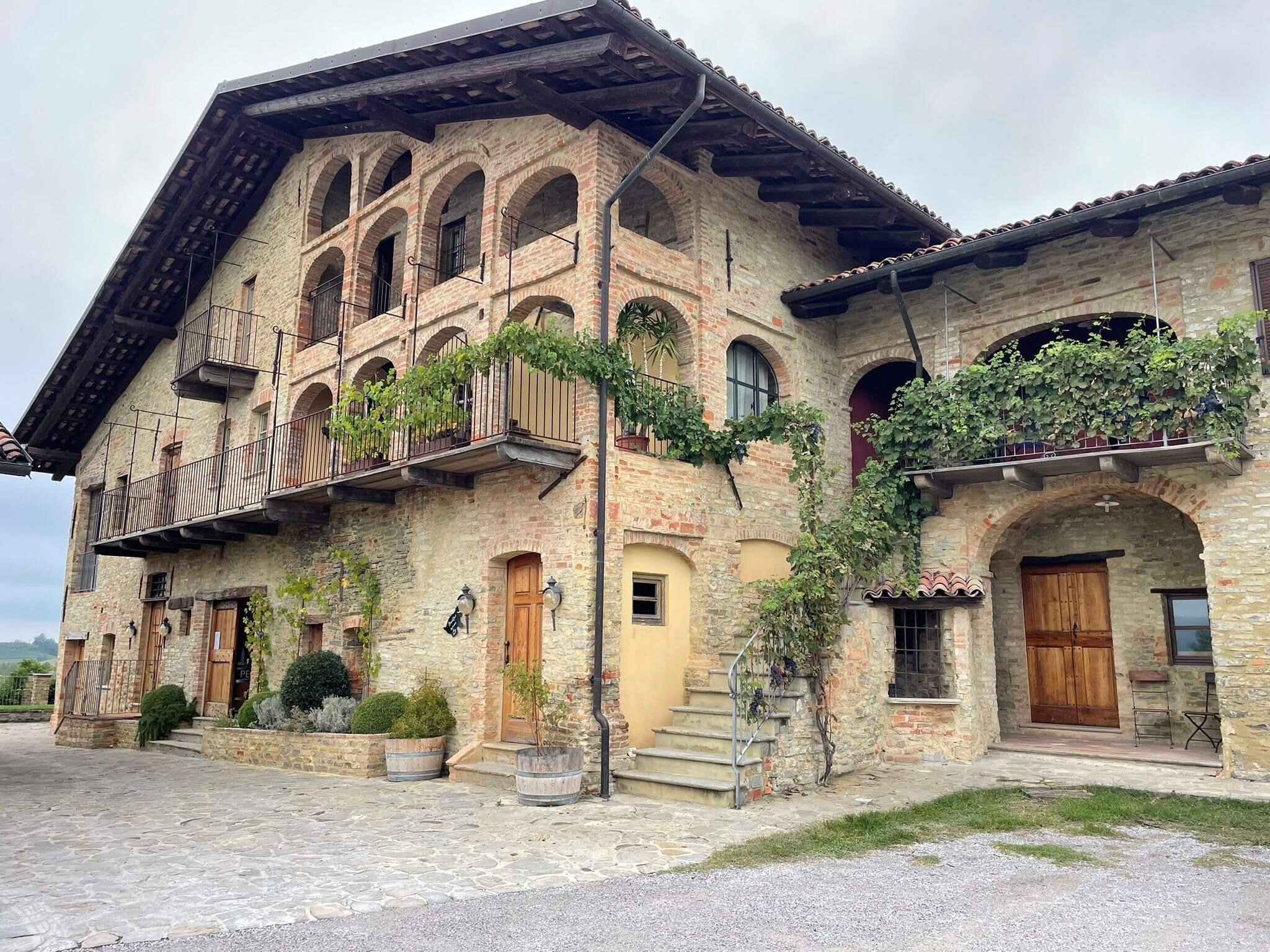 Weingut Pecchenino von aussen