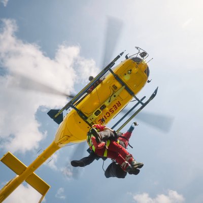 Rundum versichert für den Ernstfall, beispielsweise bei der Abholung durch den Helikopter (c) iStock Foto