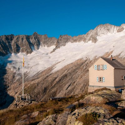 staffelbachm goescheneralp wandern uri berge hutte