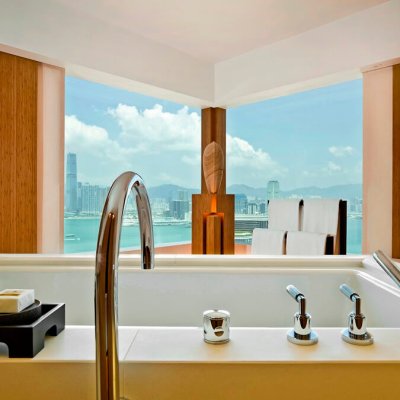 Upper House Hong Kong Badewann Suite